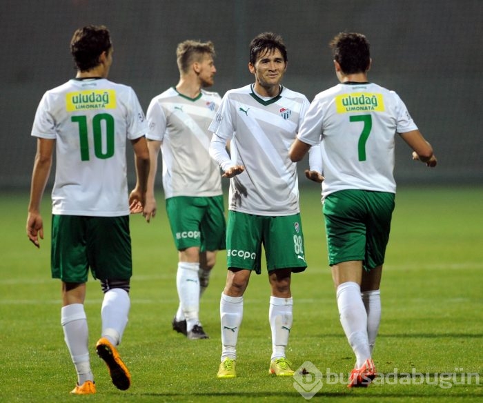 Timsah Dinamo Bükreş'i parçaladı!