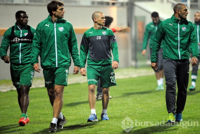 Timsah Dinamo Bükreş'i parçaladı!