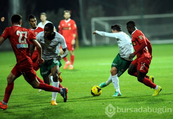 Timsah Dinamo Bükreş'i parçaladı!