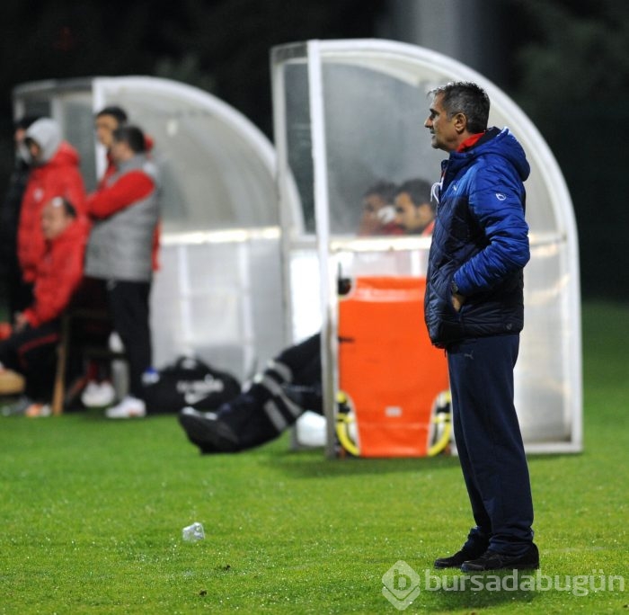 Timsah Dinamo Bükreş'i parçaladı!