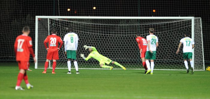 Timsah Dinamo Bükreş'i parçaladı!