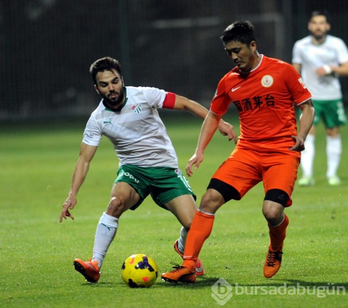 Timsah Çin seddini Fernandao ile yıktı!