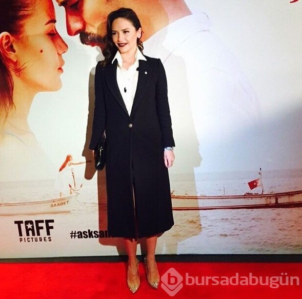 'Aşk Sana Benzer' filminin galasına ünlü akını!