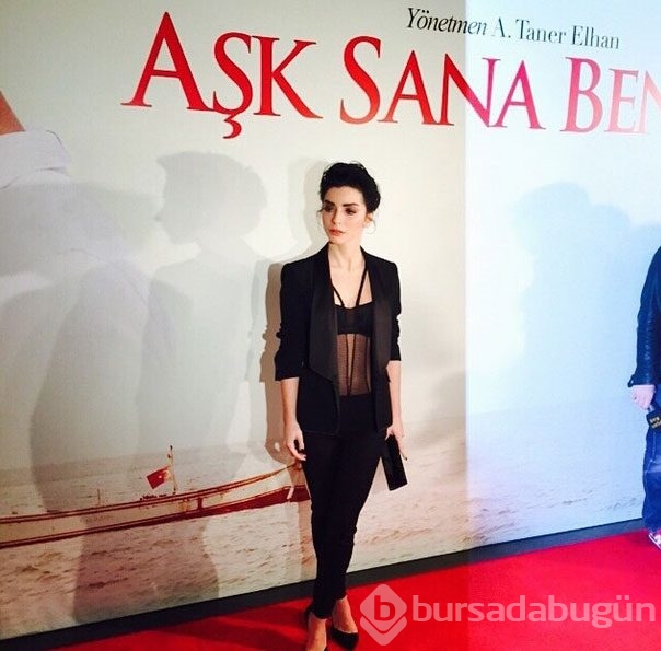 'Aşk Sana Benzer' filminin galasına ünlü akını!