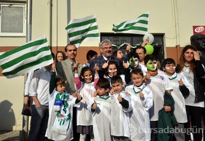 Minik yürekler formalarına kavuşuyor