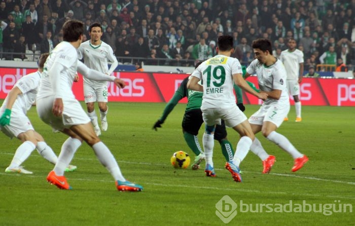Bursaspor bitti demeden maç bitmez!