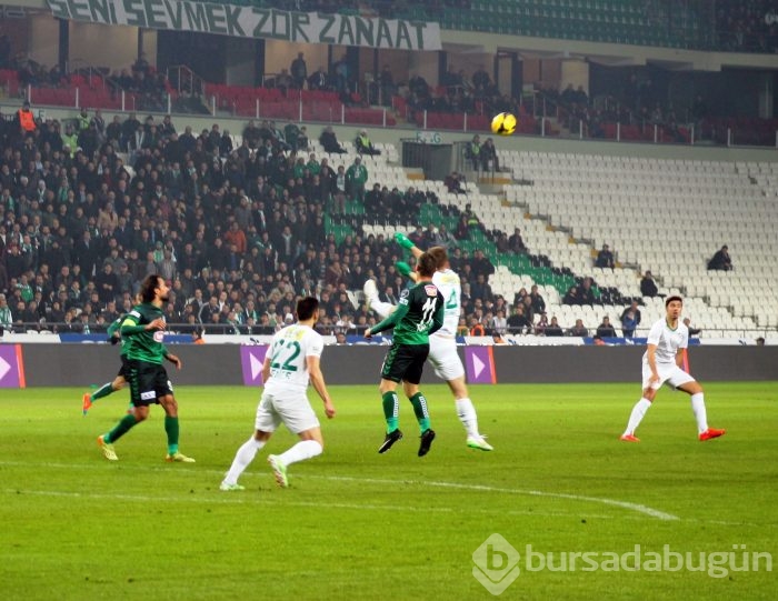 Bursaspor bitti demeden maç bitmez!