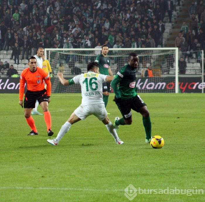Bursaspor bitti demeden maç bitmez!