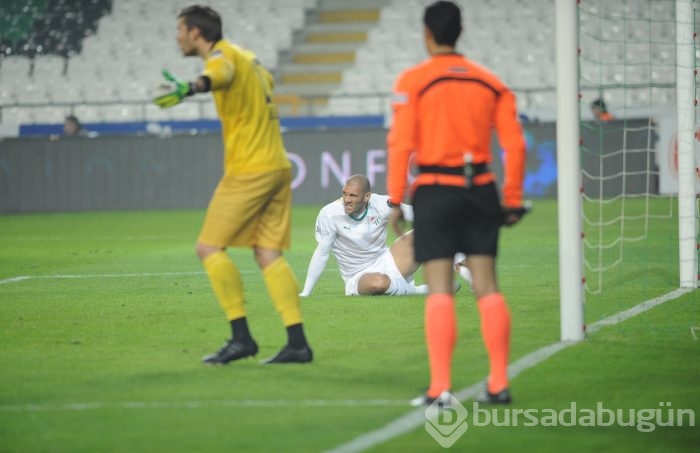Bursaspor bitti demeden maç bitmez!