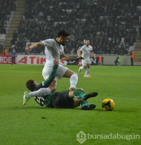 Bursaspor bitti demeden maç bitmez!