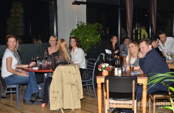 Sir Winston Brasserie'de eğlence kaldığı yerden...