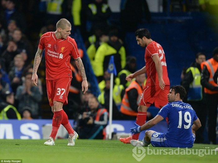 Maviler Liverpool'u 90+4'de yıktı!