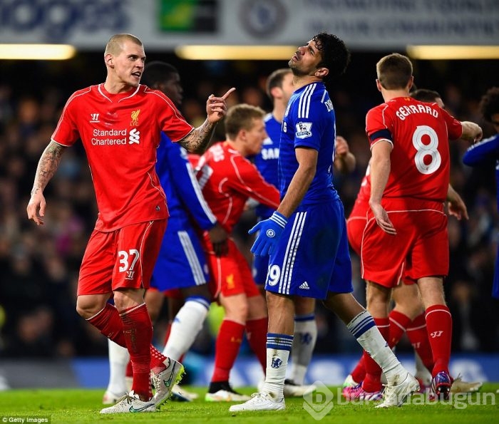 Maviler Liverpool'u 90+4'de yıktı!
