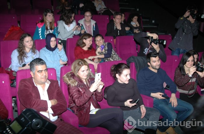 "Aşk Sana Benzer" filmine Bursa'da renkli gala...