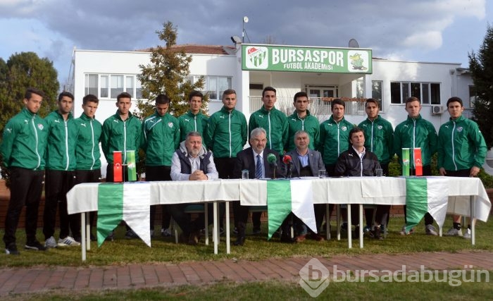 Bursaspor'da imza şov!