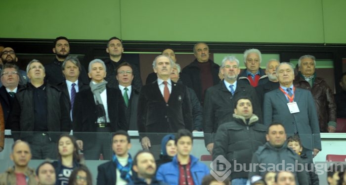 Timsah İstanbul'da fırsat tepti!