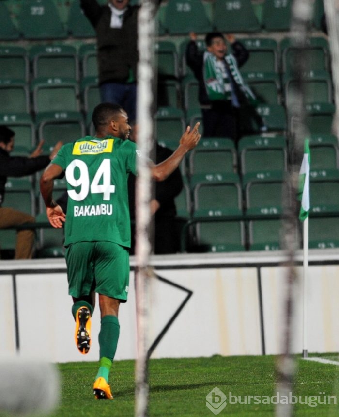 Bursaspor'da Bakambu şov!