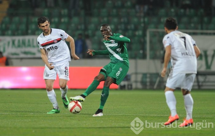 Bursaspor'da Bakambu şov!