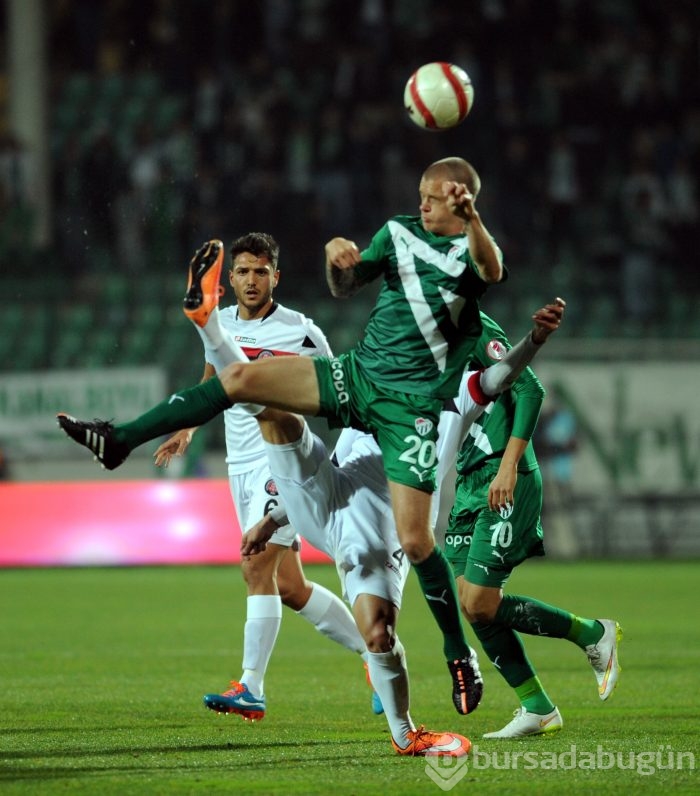 Bursaspor'da Bakambu şov!