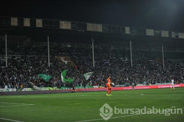 Bursaspor'da Bakambu şov!