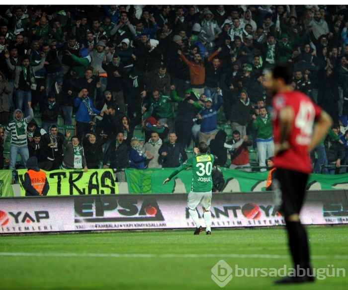 Timsah Gençlerbirliği'ni 90'da yıktı!