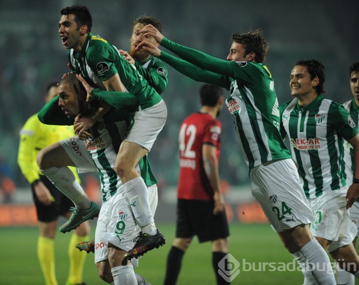 Timsah Gençlerbirliği'ni 90'da yıktı!