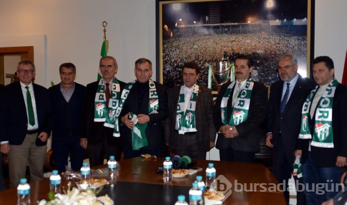Bakan Çelik'ten Bursaspor'a ziyaret