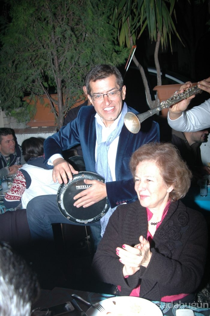 İyi ki doğdun Sefa Gönen....