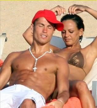 Cristiano Ronaldo'nun erotik sırları!