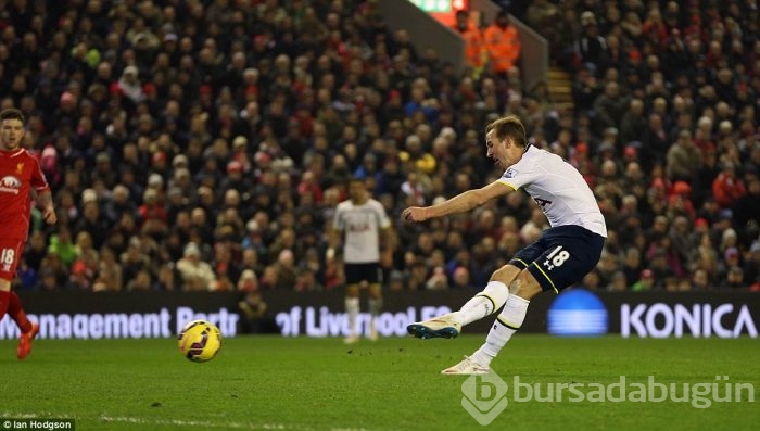 Liverpool Tottenham'ı Balotelli ile yıktı!