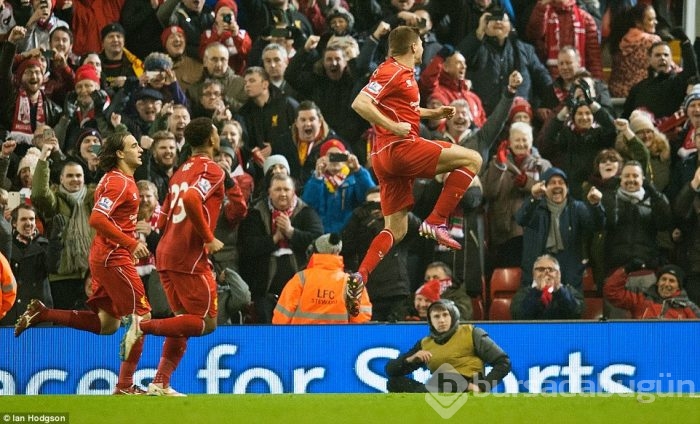 Liverpool Tottenham'ı Balotelli ile yıktı!