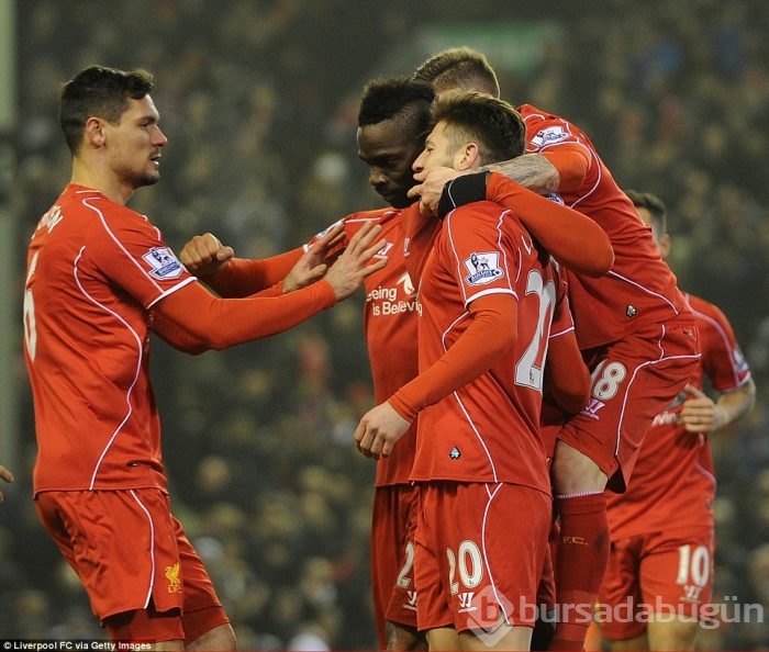 Liverpool Tottenham'ı Balotelli ile yıktı!