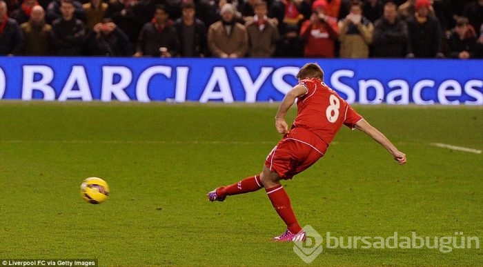 Liverpool Tottenham'ı Balotelli ile yıktı!
