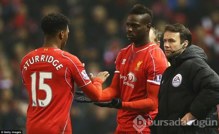 Liverpool Tottenham'ı Balotelli ile yıktı!