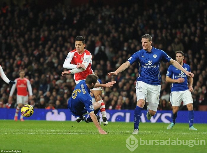 Arsenal Leicester'a acımadı! 