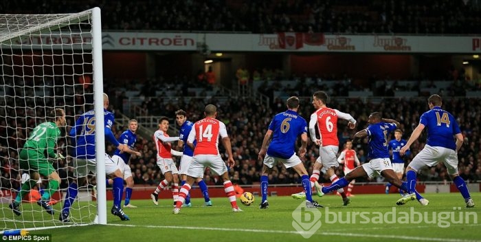 Arsenal Leicester'a acımadı! 