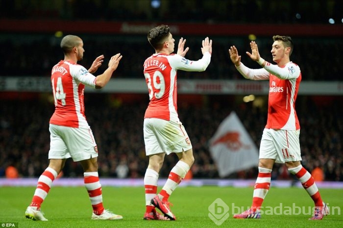 Arsenal Leicester'a acımadı! 