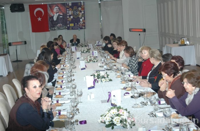 Nilüfer Lions Kulübü, Kurucu Başkan ve Üyeleri Onurlandırdı...