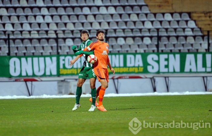 Timsah penaltılarda çeyrek final biletini kaptı!