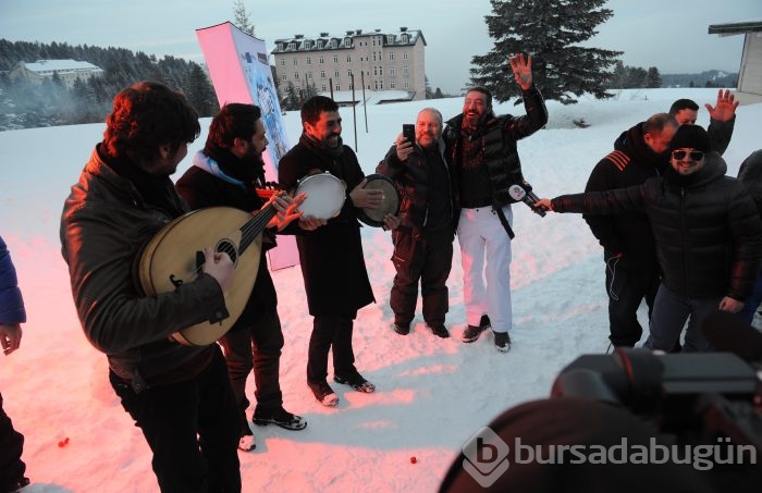Hakan Altun ve Berkay'ın Uludağ'da mangal keyfi...