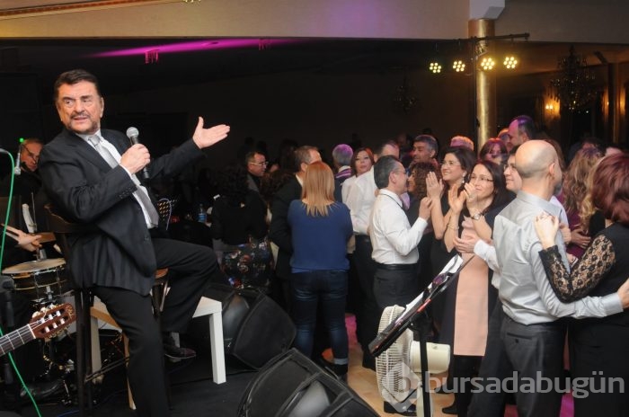 Bursa'da 14 Şubat coşkusu! Sabahın ilk ışıklarına kadar...