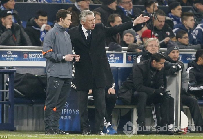 Real'e Schalke 04 hafif geldi!