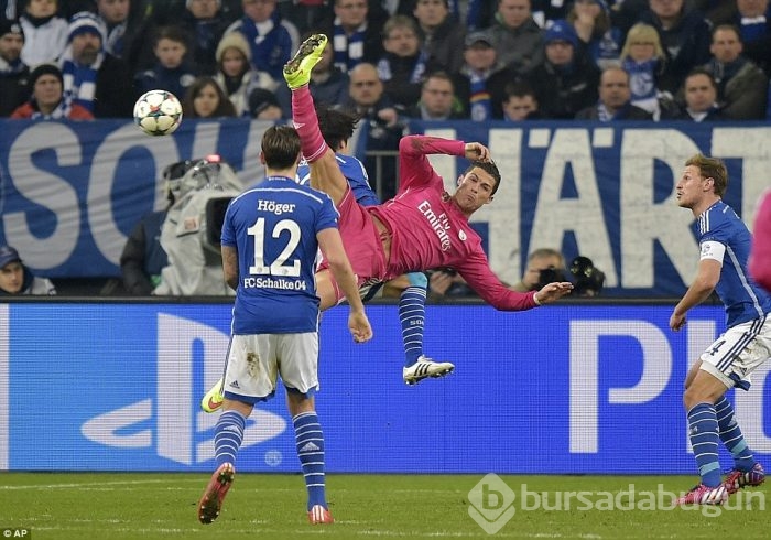 Real'e Schalke 04 hafif geldi!