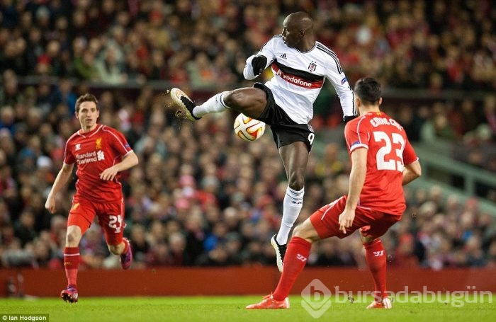  Liverpool'u Balotelli sırtladı!