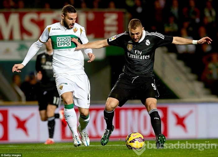 Perdeyi Benzema açtı,Ronaldo kapattı!