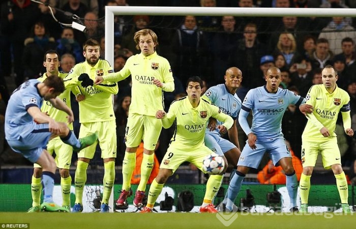 Suarez Manchester'ın fişini çekti! 