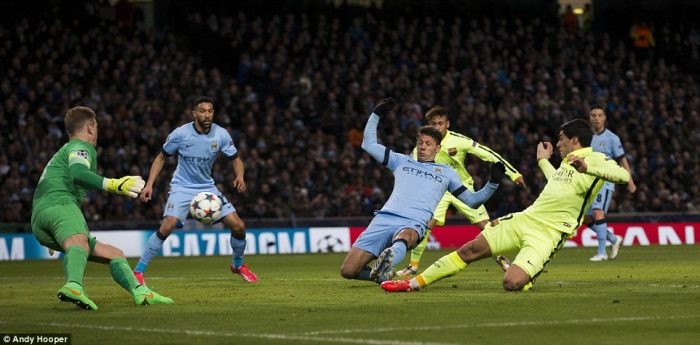Suarez Manchester'ın fişini çekti! 