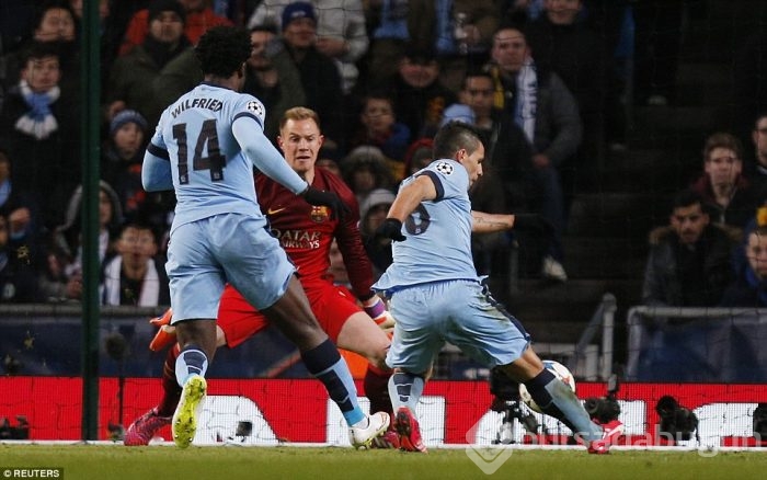 Suarez Manchester'ın fişini çekti! 