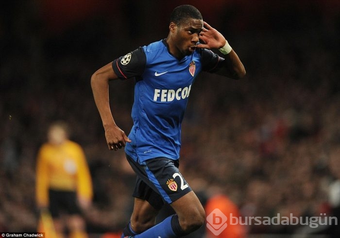 Monaco, Arsenal'i Emirates'e gömdü!