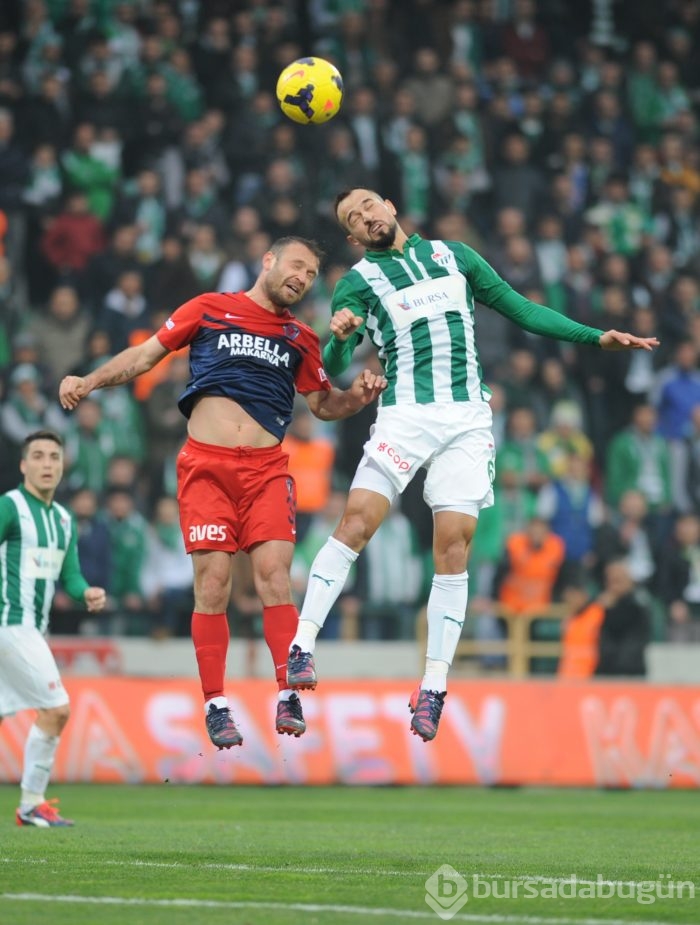 Timsah 10 kişiyle destan yazdı!